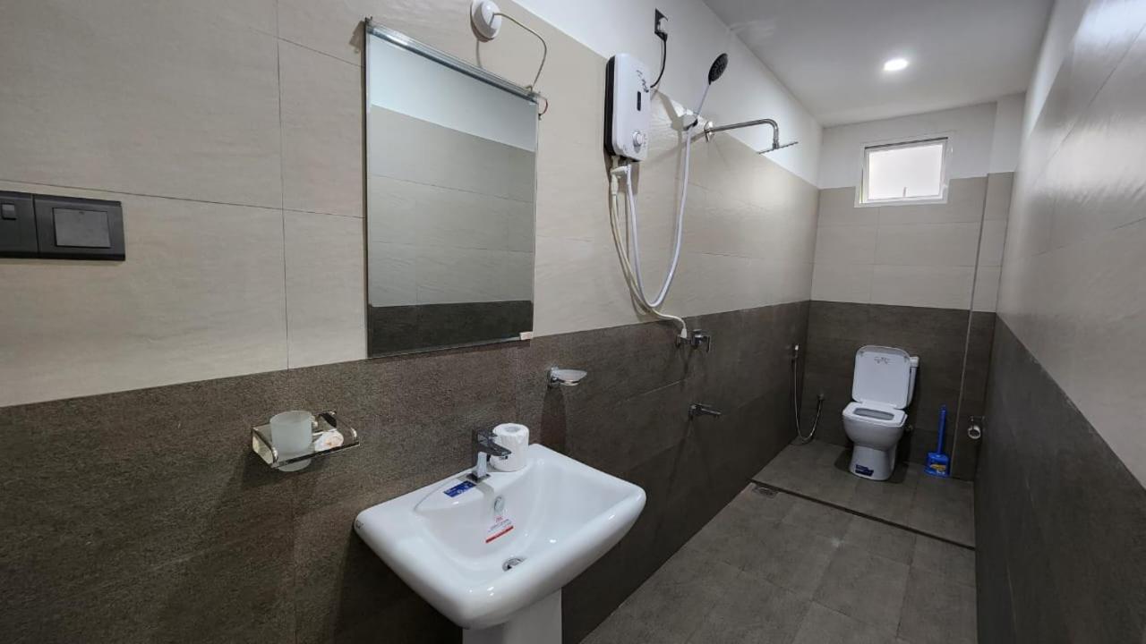 Bed and Breakfast E Seven House Dickwella Zewnętrze zdjęcie